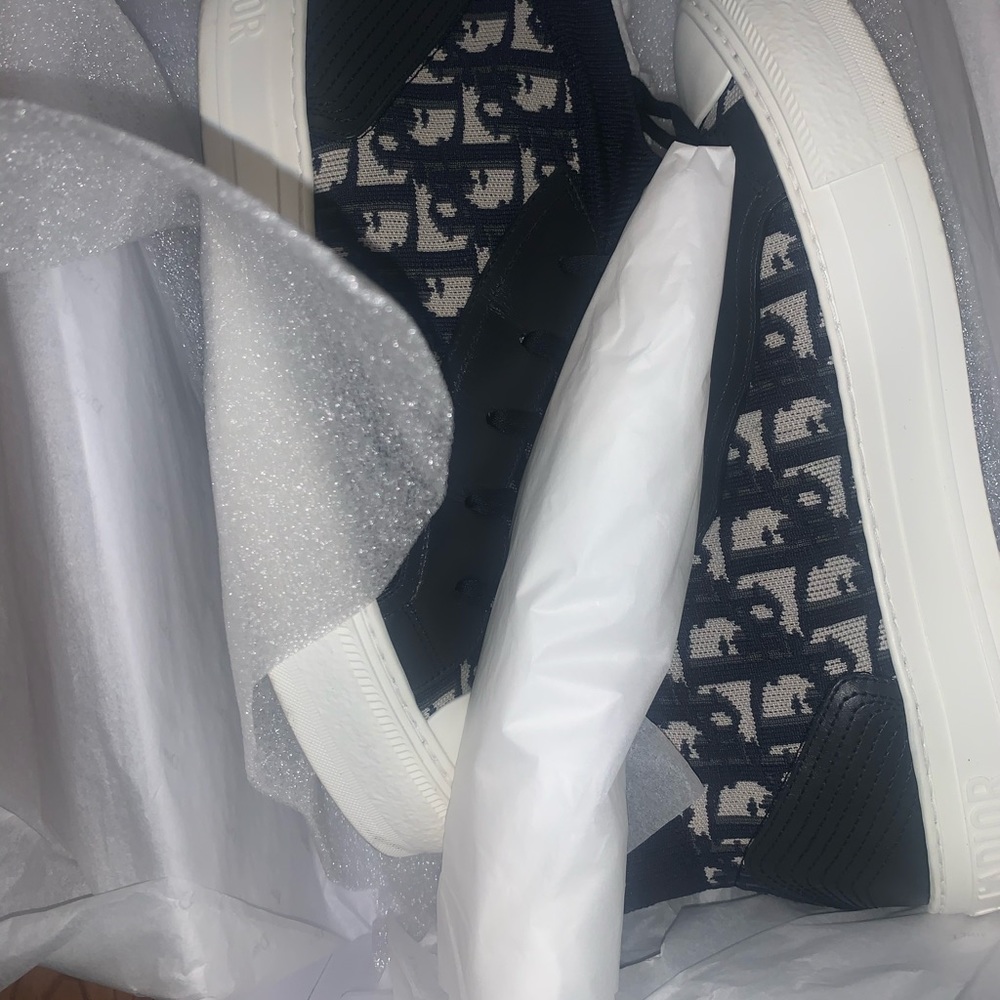 AUTHENTIC Christian dior sneakers